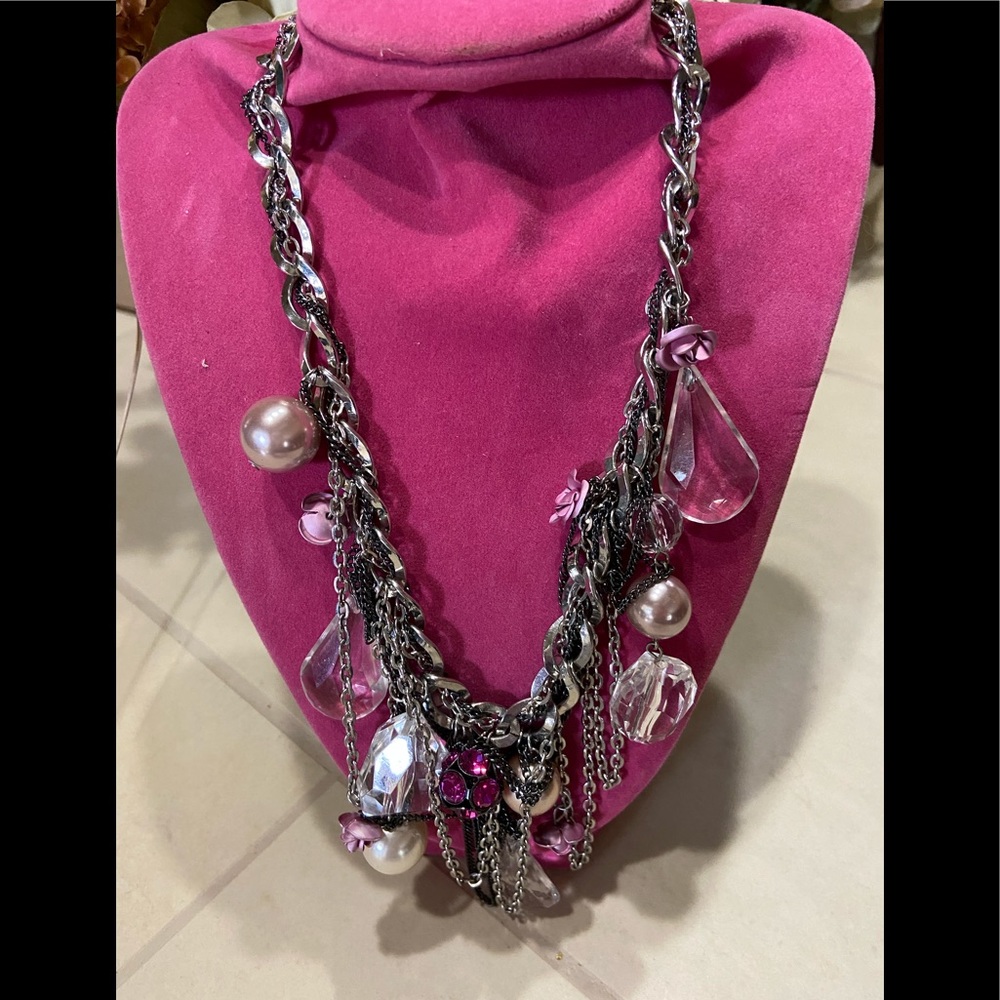 Gorgeous Charm Statement necklace